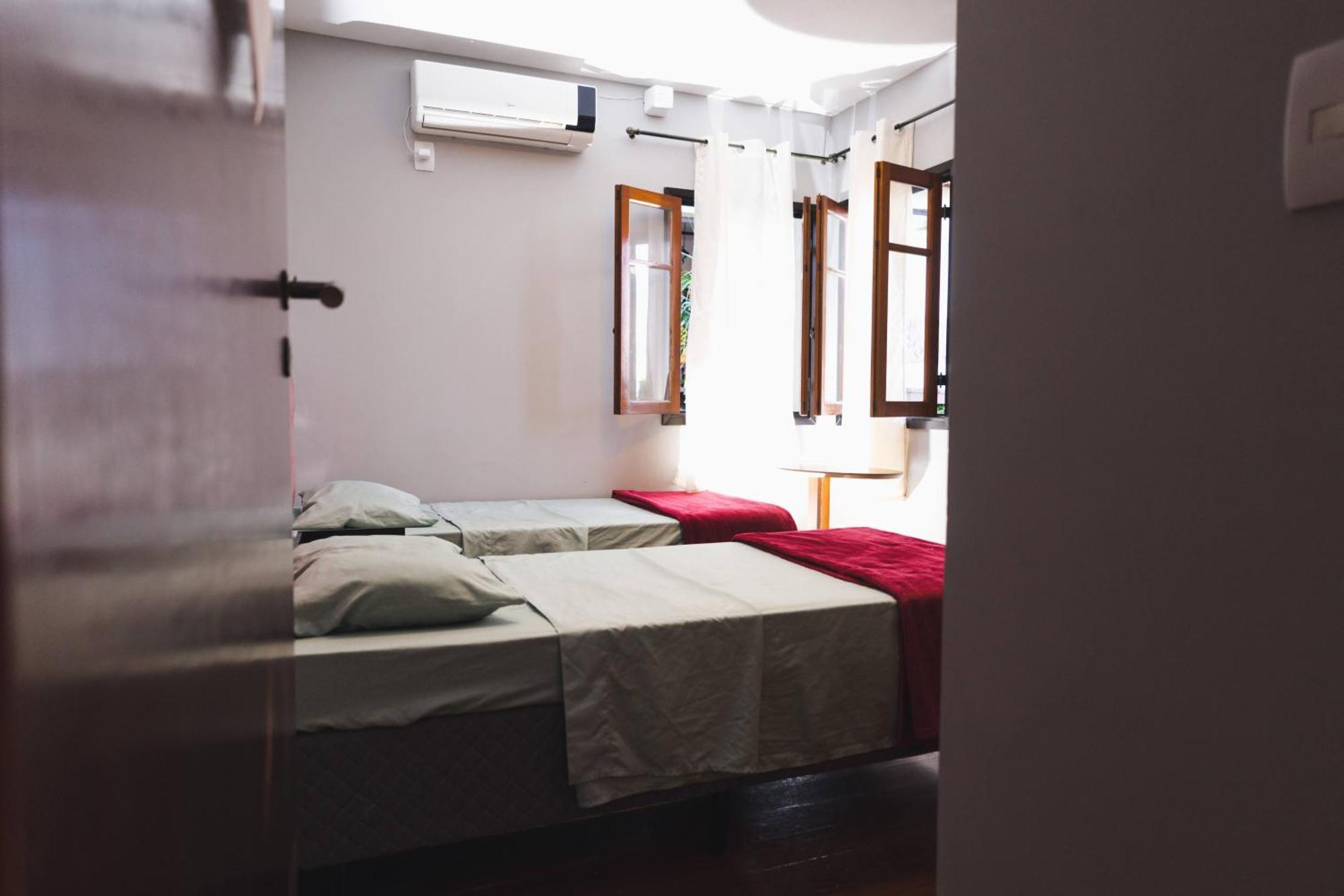 Hostel Jardim Das Bruxas 410 Флорианополис Экстерьер фото